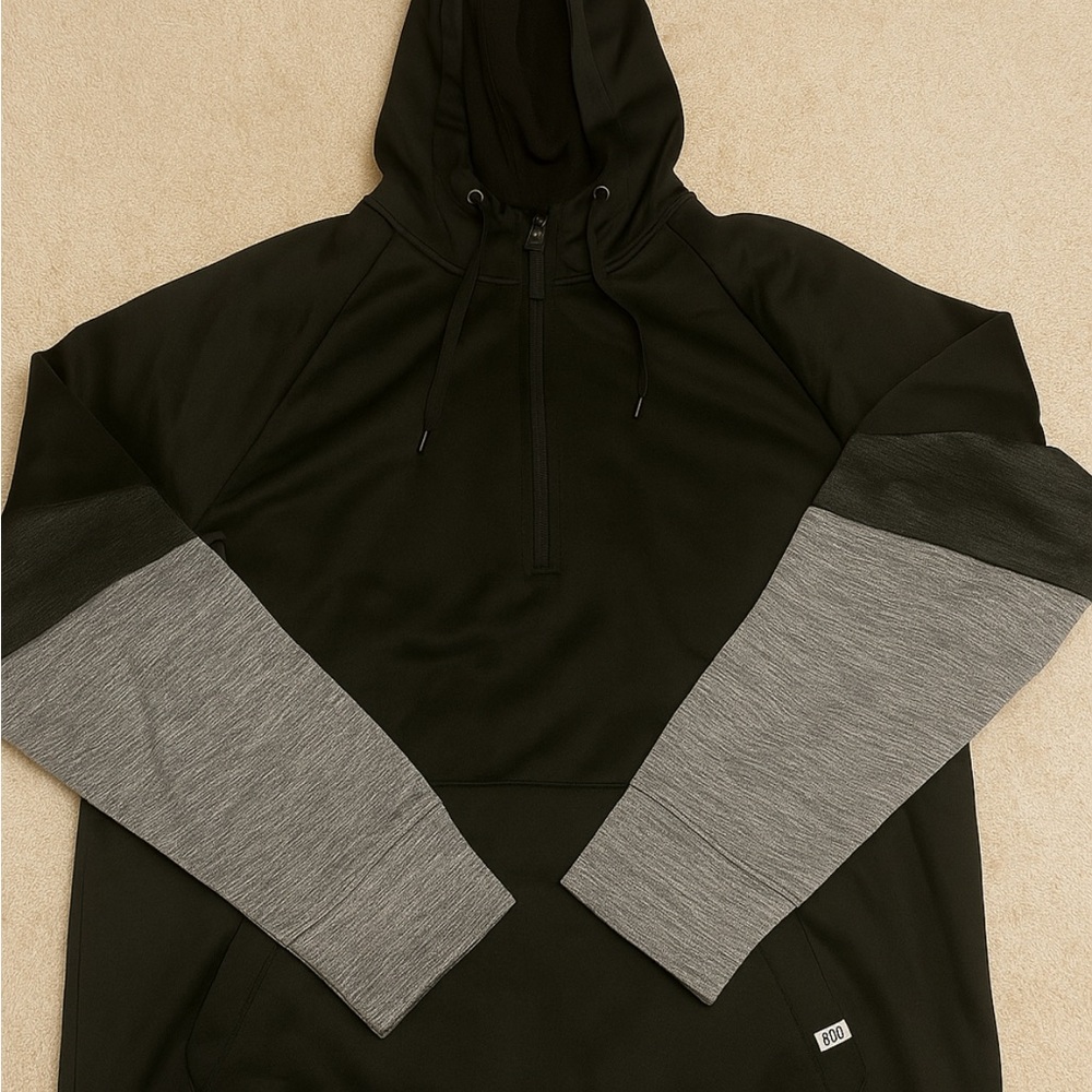 DSG Men's Black and Gray Hoodie